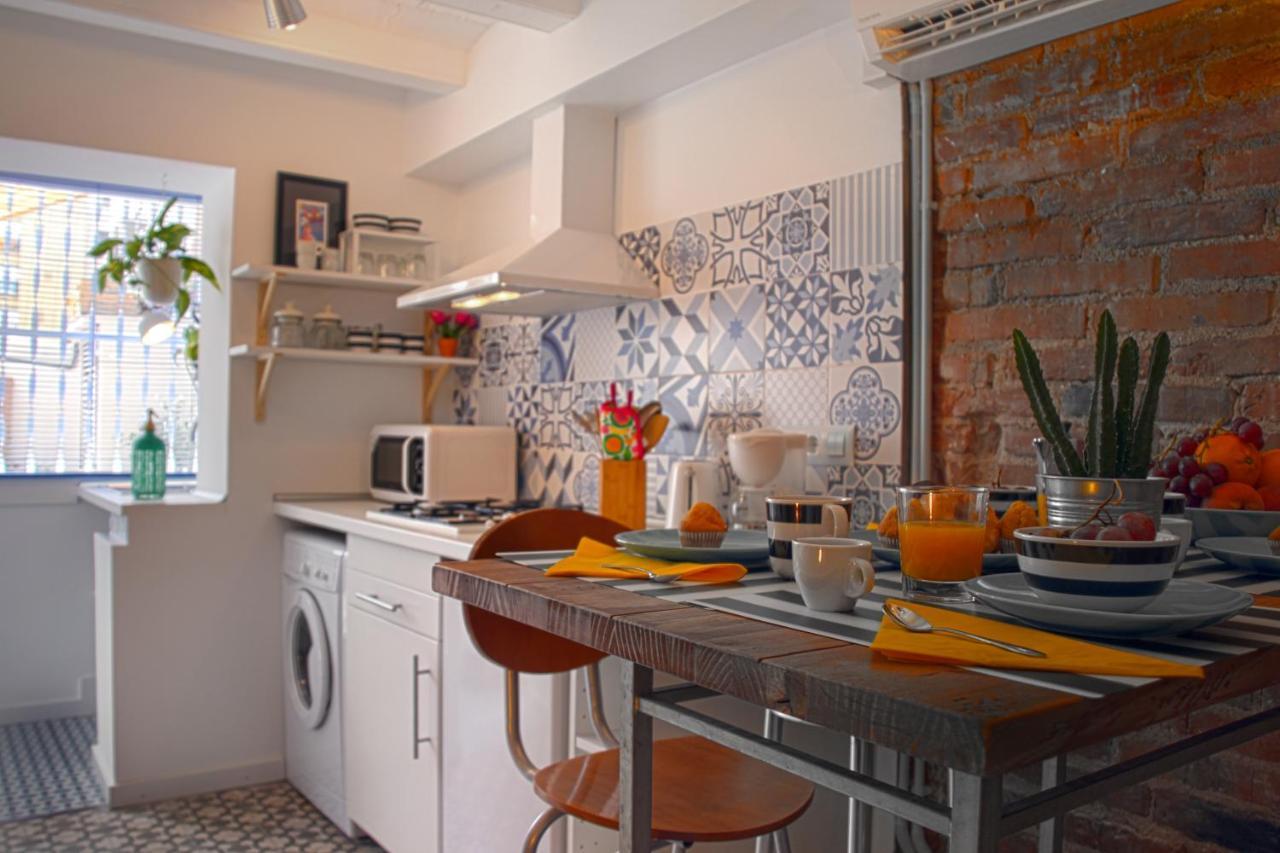 ברצלונה Casa Tortilla Sant Antoni מראה חיצוני תמונה